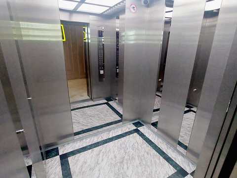 квартира за адресою Любомира Гузара просп. (Космонавта Комарова), 11