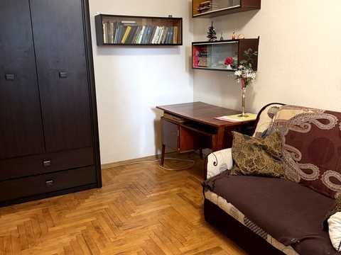 квартира за адресою Симиренка вул., 13