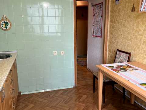 квартира за адресою Симиренка вул., 13