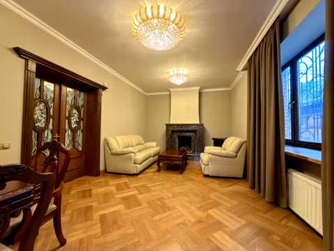 дом по адресу Каманина ул. (Каманина)