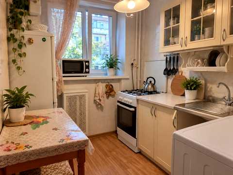 квартира за адресою Миру вул., 6