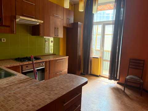 квартира по адресу Шептицких ул., 17