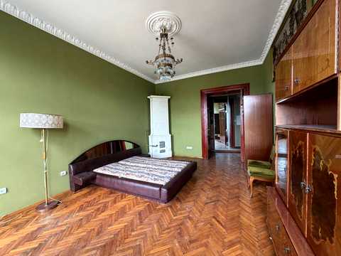 квартира по адресу Шептицких ул., 17