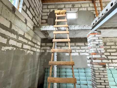 будинок за адресою с. Забуччя, Лісна, 3