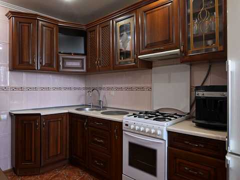 квартира по адресу Гайдамацкая ул. (Марфи Струтинської), 41