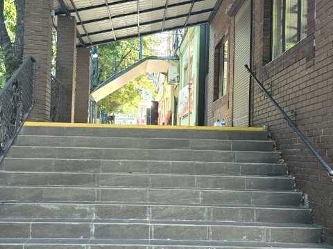 коммерческая по адресу Кобеляки, Шевченко ул., 3а