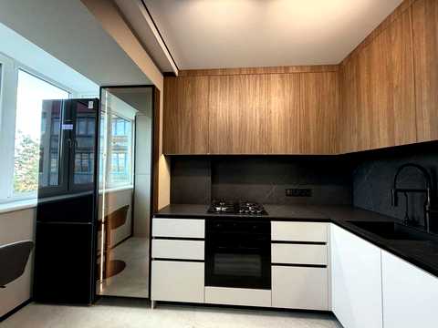 квартира за адресою Почайнинська вул., 62