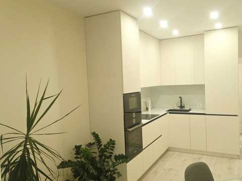 квартира за адресою Сімейна вул., 2