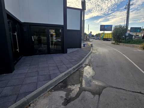 комерційна за адресою Родини Рубанів вул. (Ватутіна), 170Б