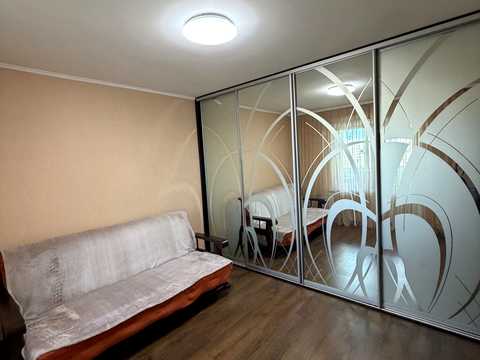 квартира за адресою Оноре де Бальзака вул., 86