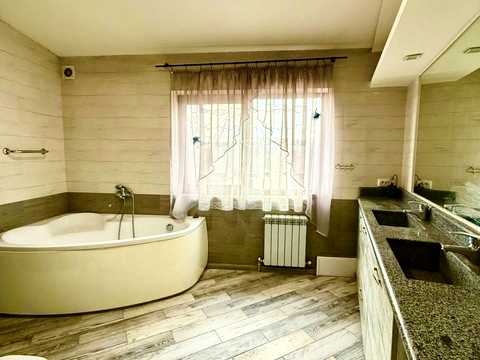 будинок за адресою с. Братське, Запорізька вул.