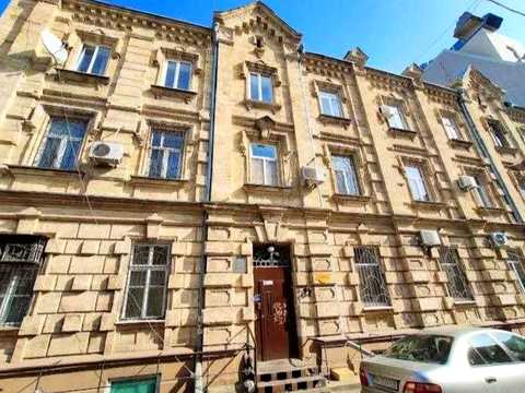 квартира за адресою Леха Качинського вул., 5