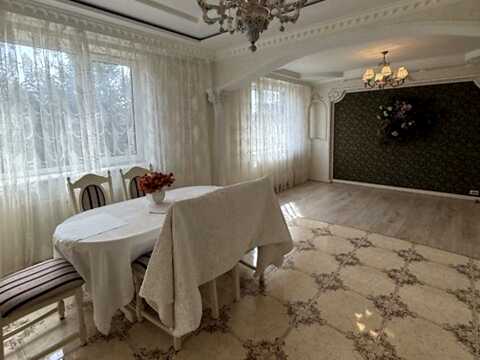 будинок за адресою с. Біла, Хмельницького вул., 16