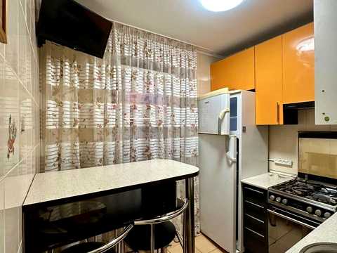 квартира по адресу Зои Гайдай ул., 7-Б