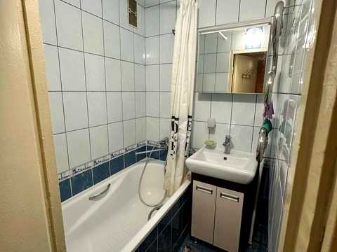 квартира по адресу Зои Гайдай ул., 7-Б
