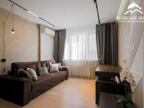 квартира за адресою Воскресенська вул., 18