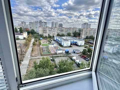 кімната за адресою Миколи Бажана просп., 7-Д