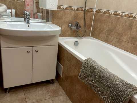 квартира за адресою Академіка Корольова вул., 24
