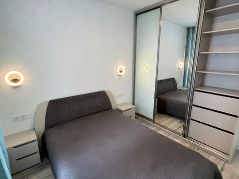 квартира за адресою Зарічна вул., 4к1