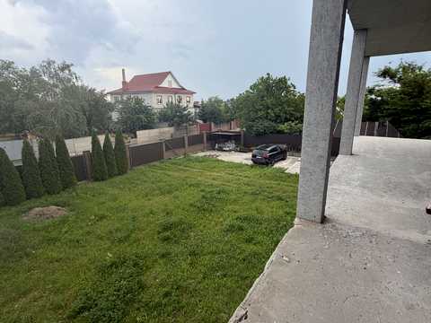 будинок за адресою Центральна вул.