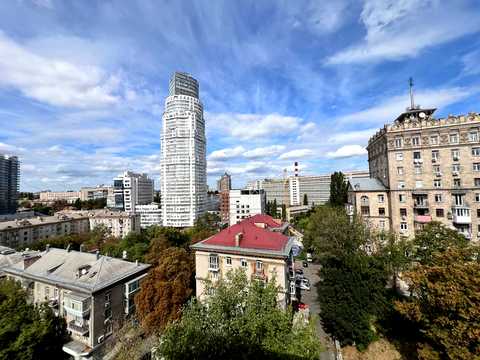 квартира по адресу Кловский спуск, 20