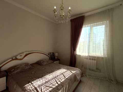 будинок за адресою Дмитріївська вул. (Дмитрія Донського), 90