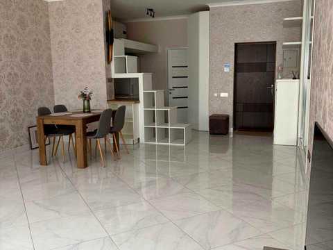 квартира за адресою Трускавецька вул., 8