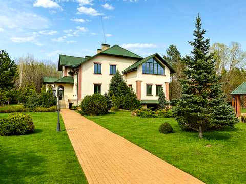 будинок за адресою Ватутіна, 26