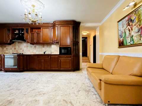 квартира за адресою Пирогова вул., 115а