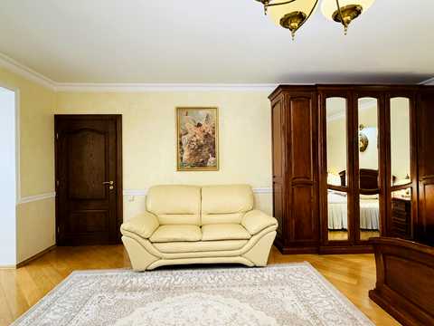 квартира за адресою Пирогова вул., 115а