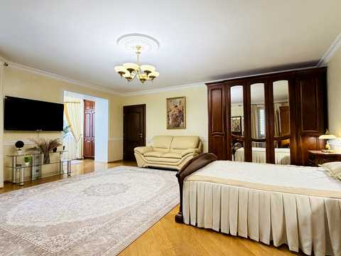 квартира за адресою Пирогова вул., 115а