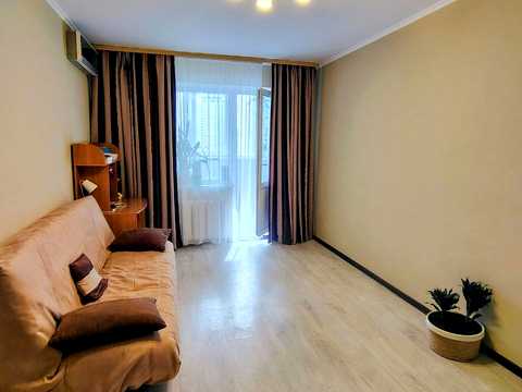 квартира за адресою Урлівська вул., 17