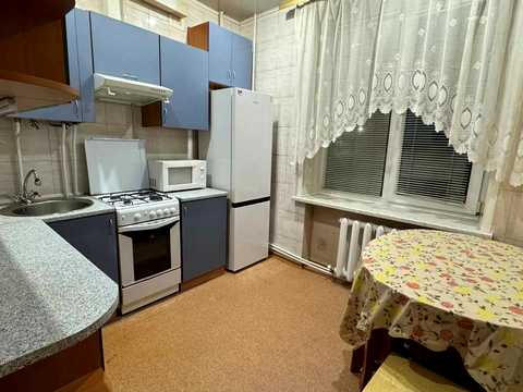 квартира за адресою Богдана Хмельницького просп. (Героїв Сталінграда), 109