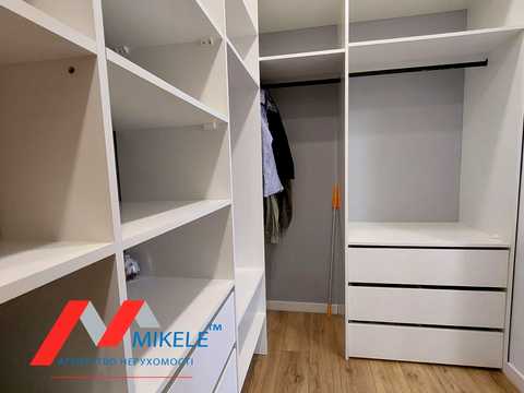 квартира за адресою Зоряна вул., 13