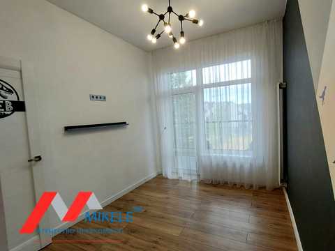 квартира за адресою Зоряна вул., 13