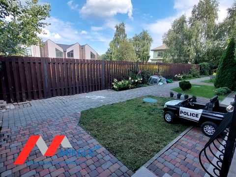 квартира за адресою Зоряна вул., 13