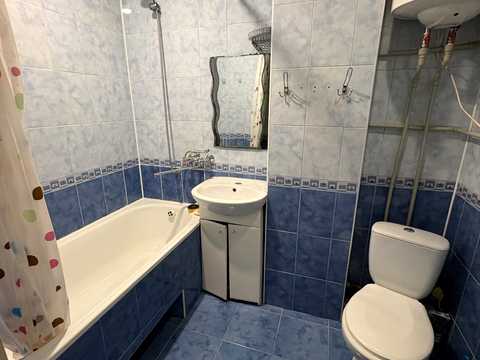 квартира за адресою Чарівна вул., 151