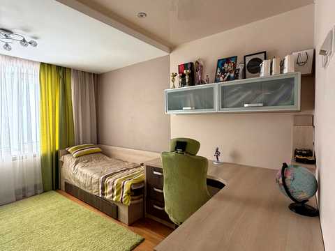 квартира за адресою Коновальця вул., 5