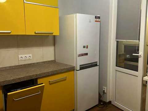 квартира за адресою Софії Русової вул., 7