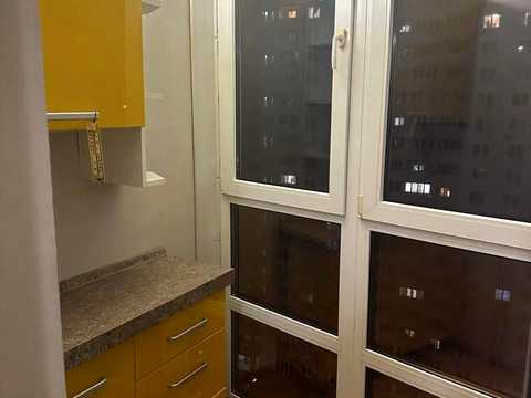 квартира за адресою Софії Русової вул., 7