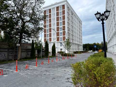 квартира по адресу Катерини Білокур ул., 53