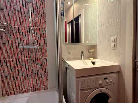 квартира за адресою Донецька вул., 61