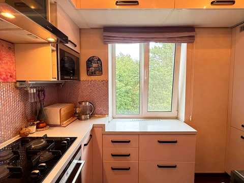 квартира за адресою Донецька вул., 61
