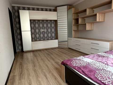 квартира по адресу Вишняковская ул., 5
