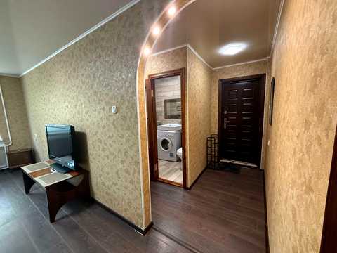 квартира за адресою Андрія Первозванного вул. (Стахурського), 78