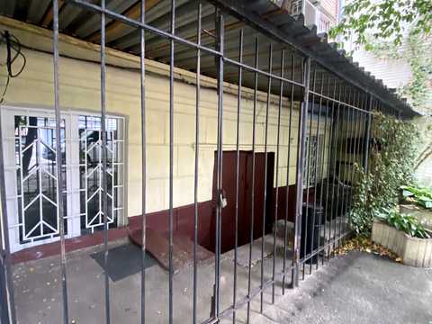коммерческая по адресу Олеся Гончара ул., 65-А