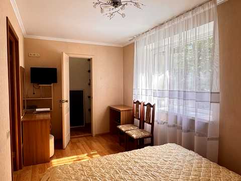 квартира за адресою Академіка Філатова вул., 8