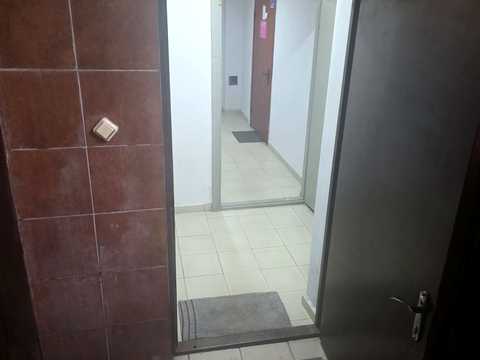 комерційна за адресою Грушевського вул., 19