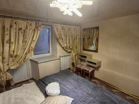 будинок за адресою Тіниста вул., 18