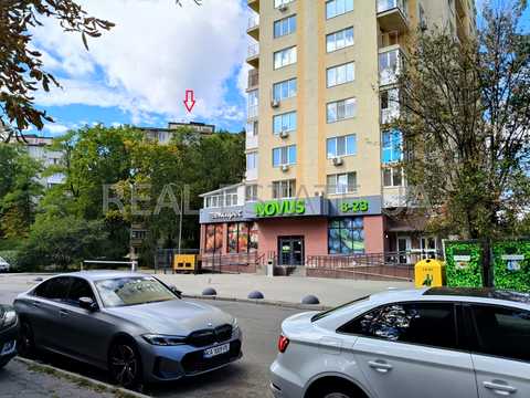 квартира за адресою Ушинського вул., 16